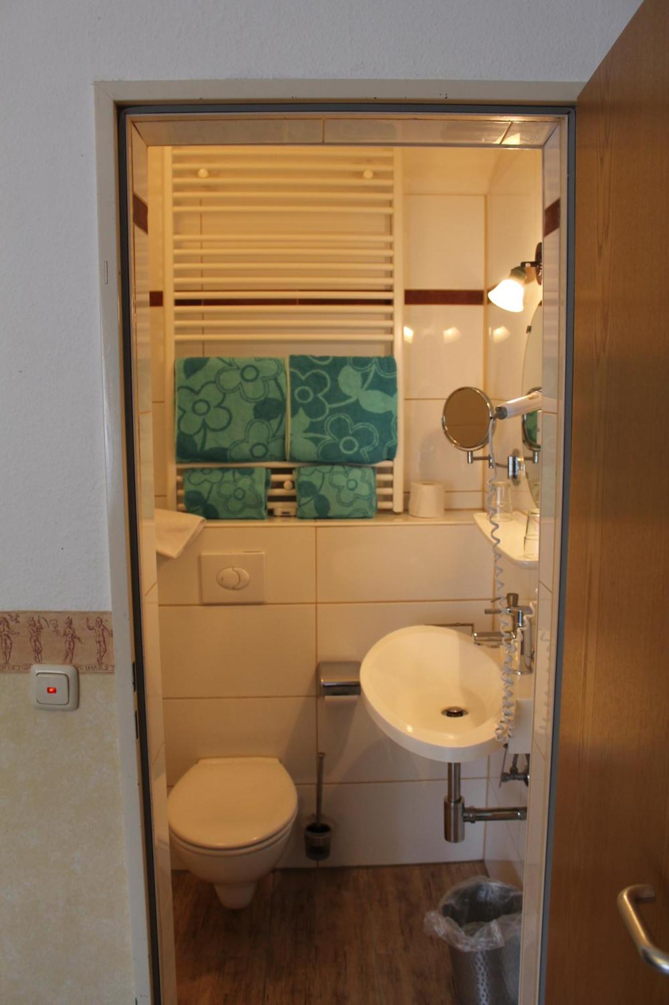 Kreuzerhof Hotel Garni Ротенбург-на-Таубере Экстерьер фото
