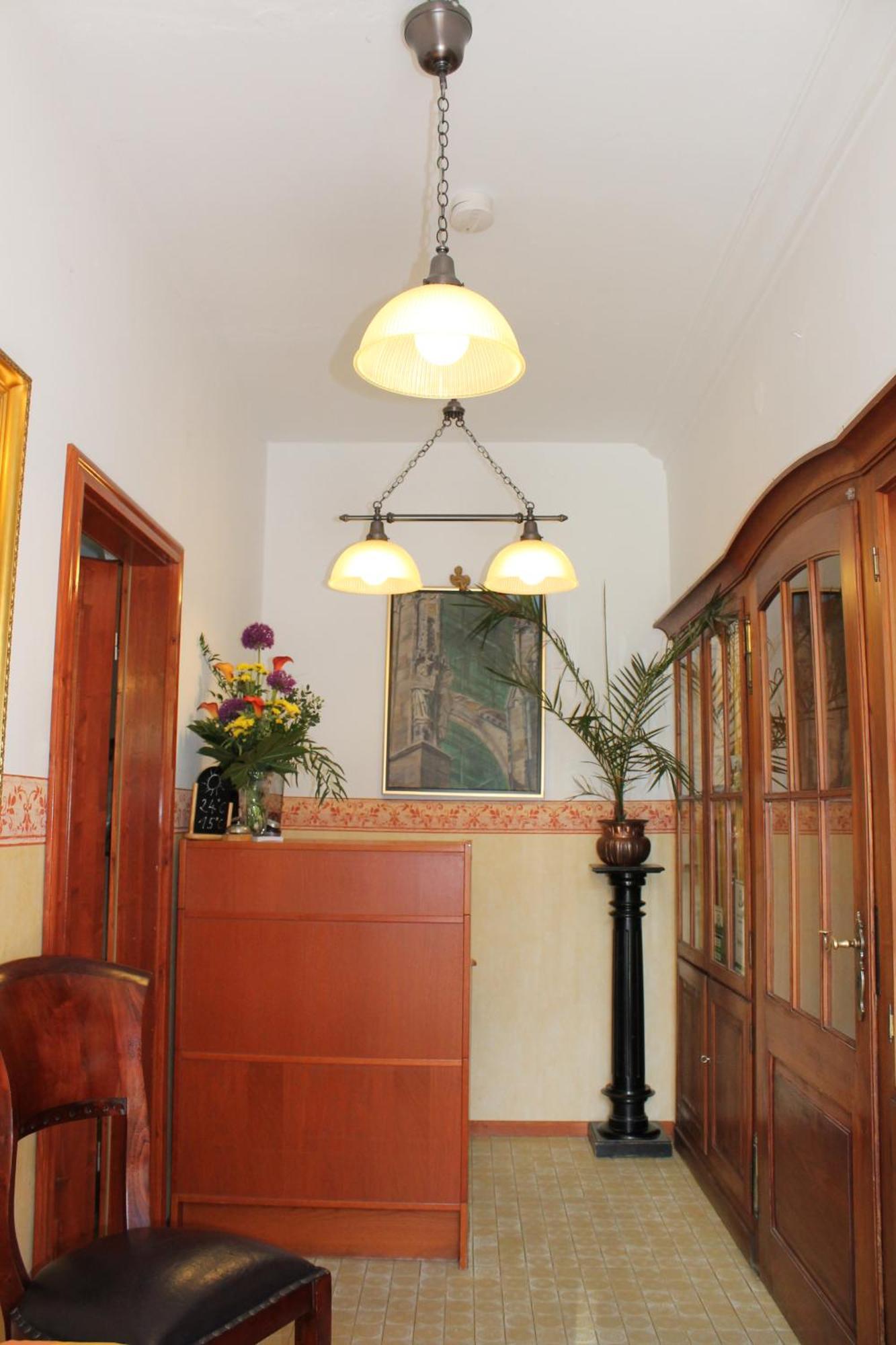 Kreuzerhof Hotel Garni Ротенбург-на-Таубере Экстерьер фото